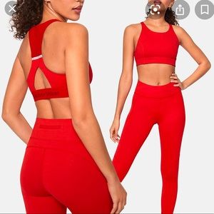 Outdoor Voices Apex Sports Bra Size Small